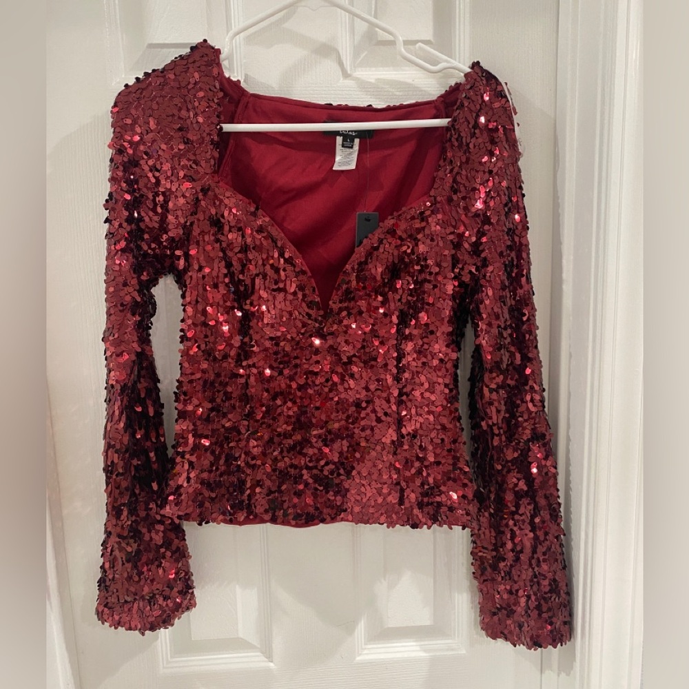 Lulus Large sequin long sleeve top NWT